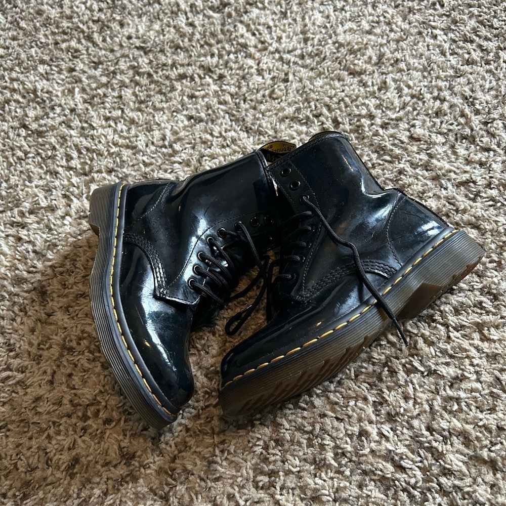 Dr. Martens Kids Black Patent Leather Lace-Up Boots with Yellow Stitching
